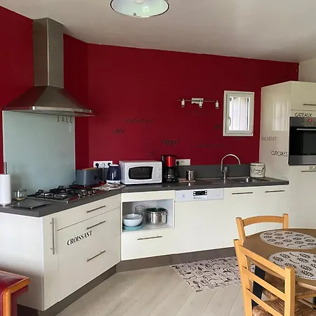 Maison Et Jardin 2chambres 2salles De Bain Holiday home
